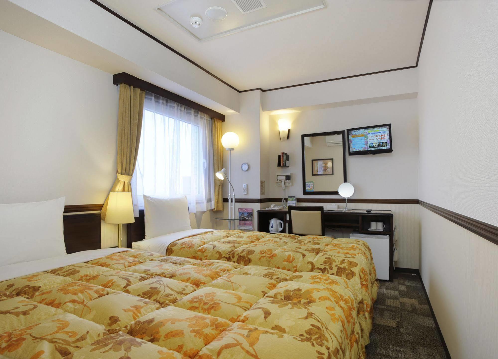 Toyoko Inn Tottori Eki Minami Guchi Ngoại thất bức ảnh